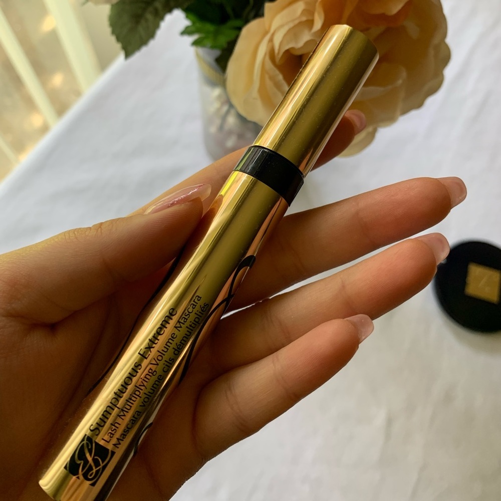 Mascara